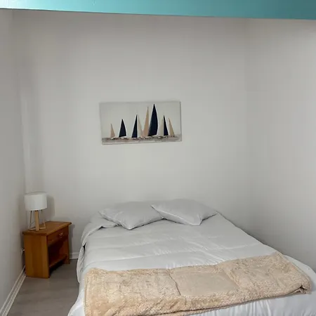 Semesterbostad Maison De Situee Proche De La Au Calme Dans Sainte-Marie-Plage