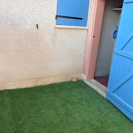 Maison De Situee Proche De La Au Calme Dans Semesterbostad *