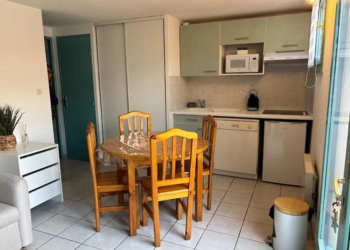 Maison De Située Proche De La Au Calme Dans Résidence